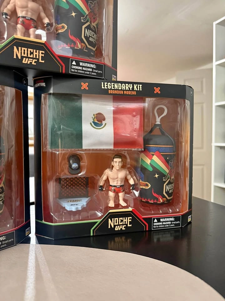 Limited Edition Noche UFC Brandon Moreno Legendary Kit