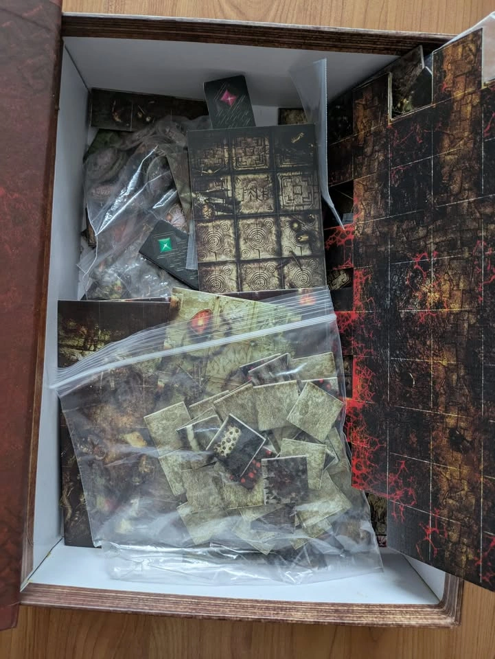 Dungeon Saga (The Dwarf King's Quest) KS edition Board Game - photo 4
