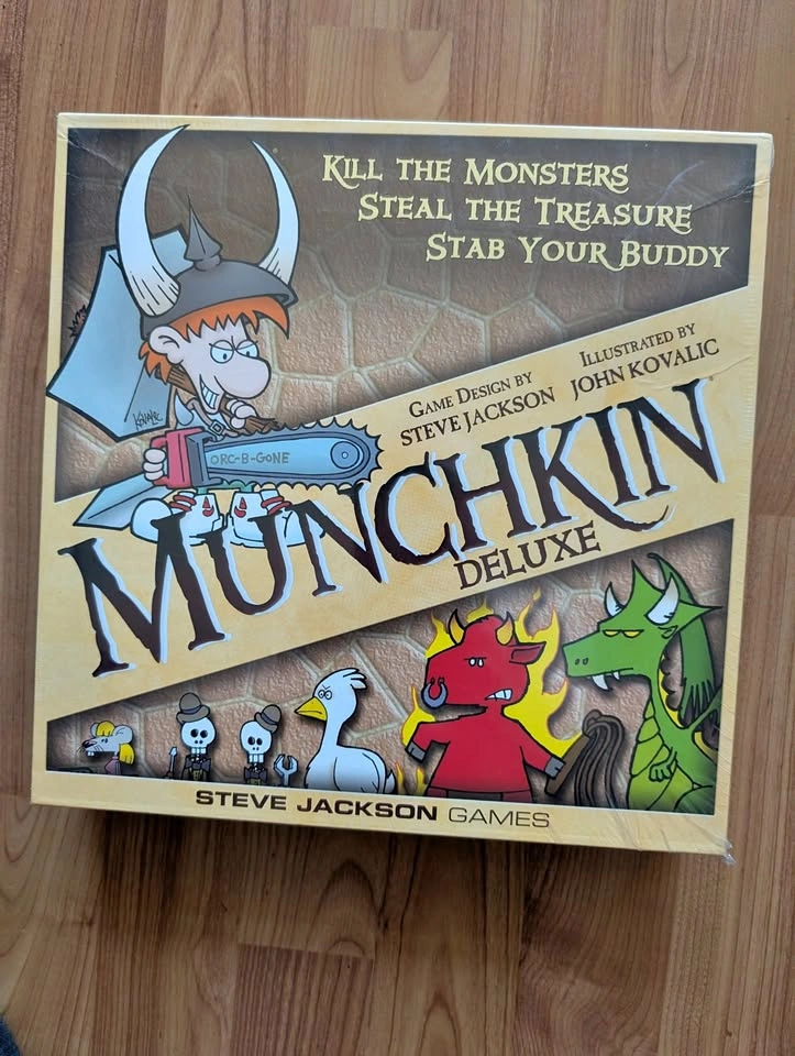 Munchkin Deluxe (new in wrap)