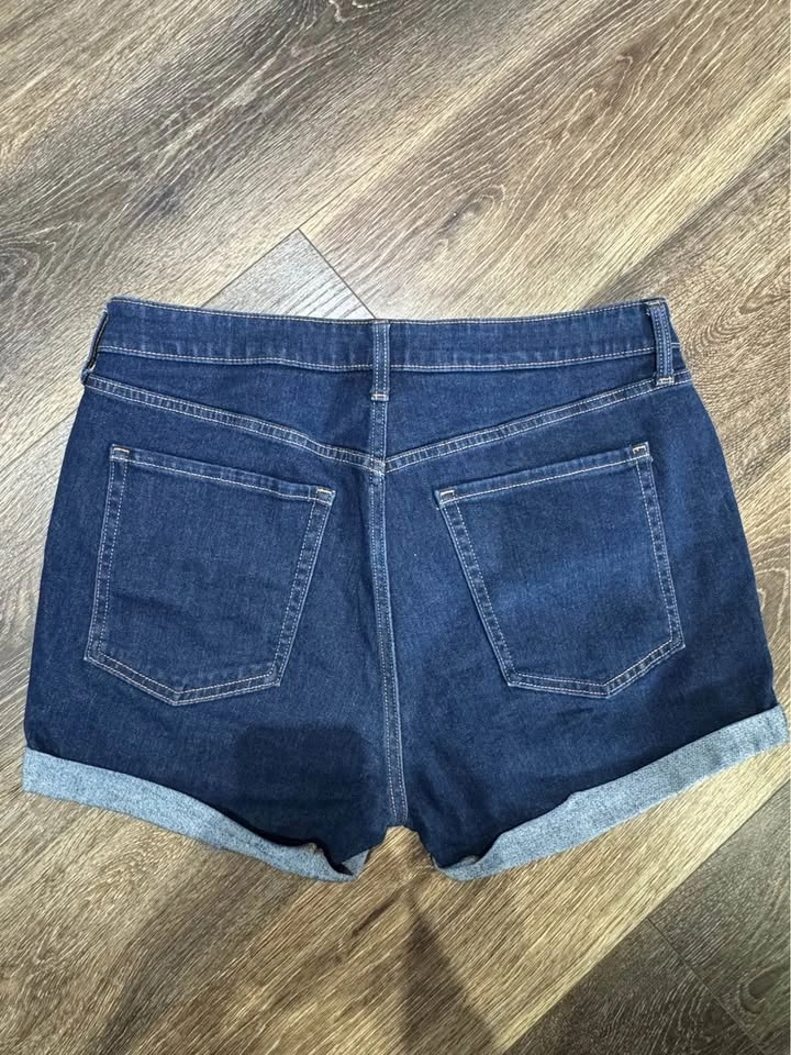 Old Navy Wow High-Rise Denim Shorts Size 14 - photo 2