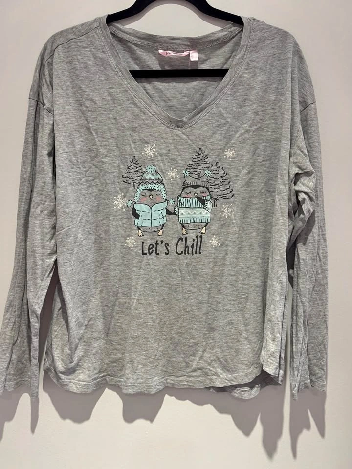 la Vie en Rose XL Penguin Graphic Long Sleeve Pajama Top