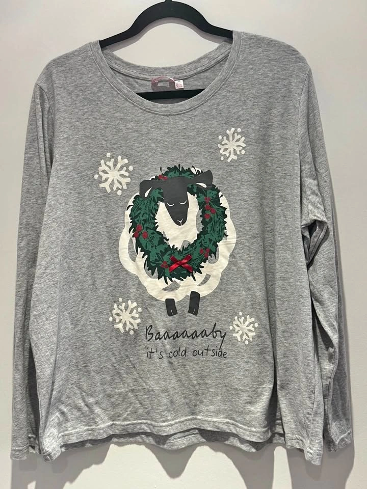 La Vie en Rose XL Long Sleeve Holiday Pajama Top