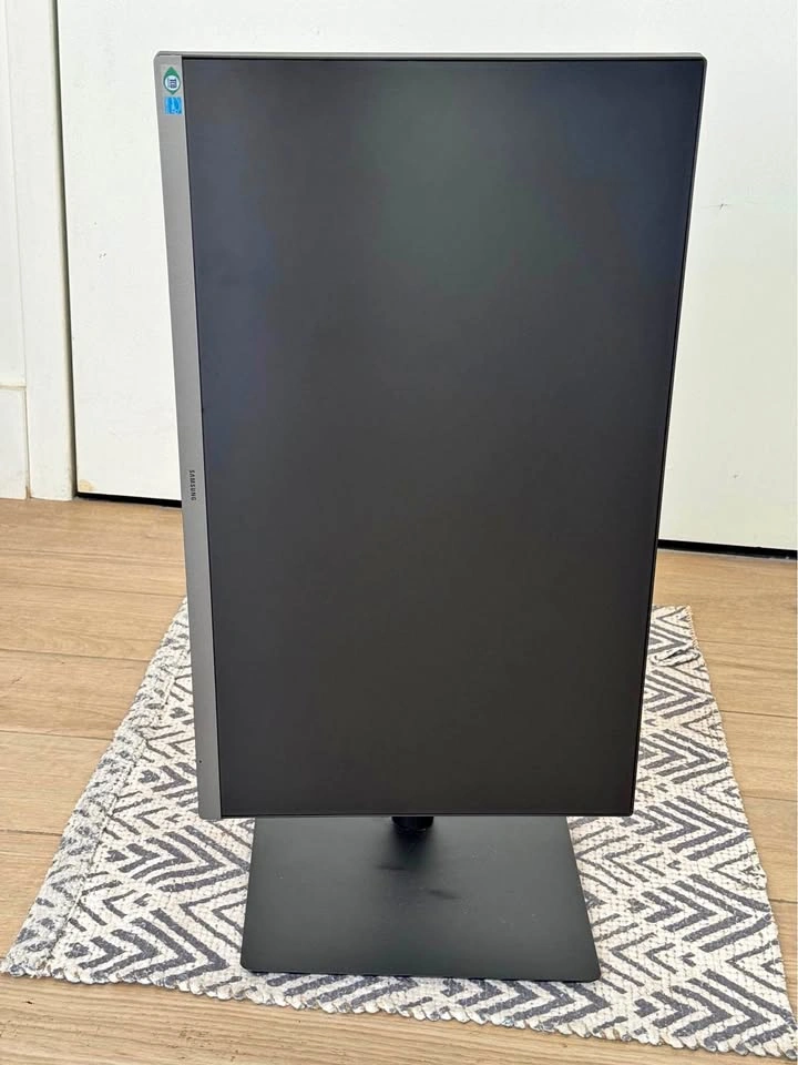 Samsung 24” FHD Monitor (S24C432GAN)