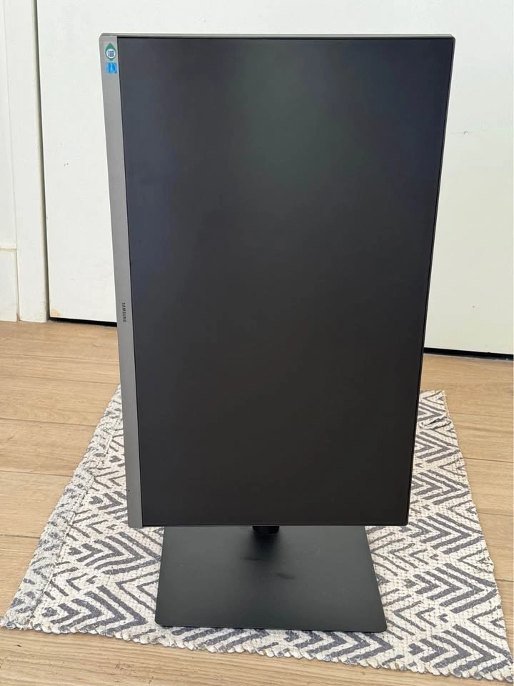 Samsung 24” FHD Monitor (S24C432GAN) - photo 3