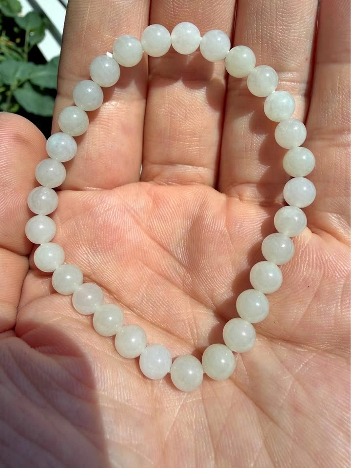 Type A Jadeite Jade Beaded Bracelet - 6mm