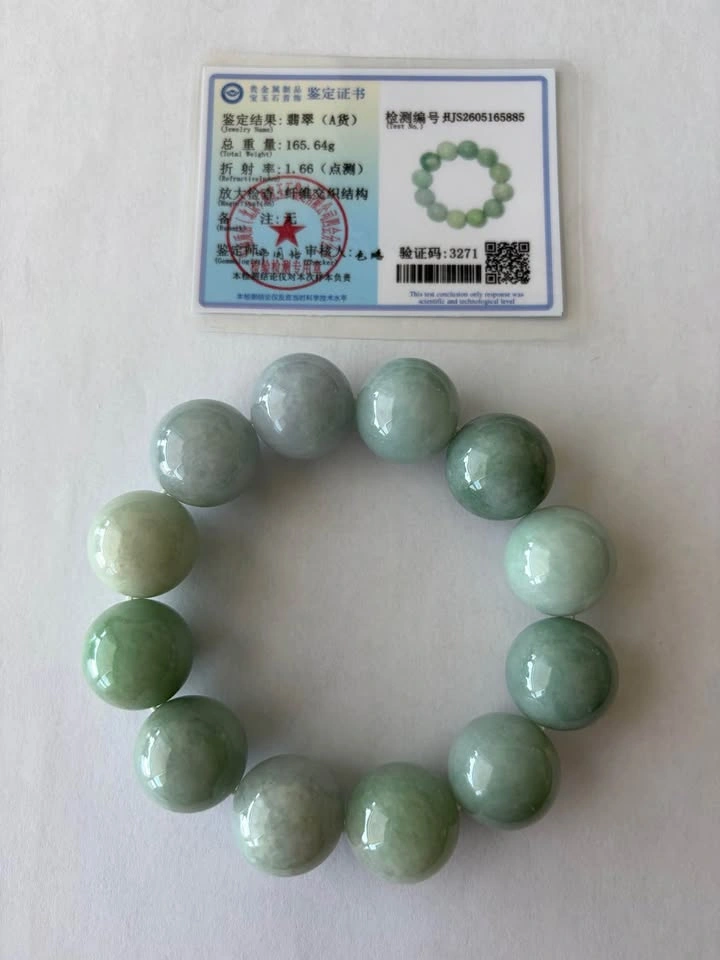 Massive Type A Jadeite Jade Bracelet 20mm - photo 3