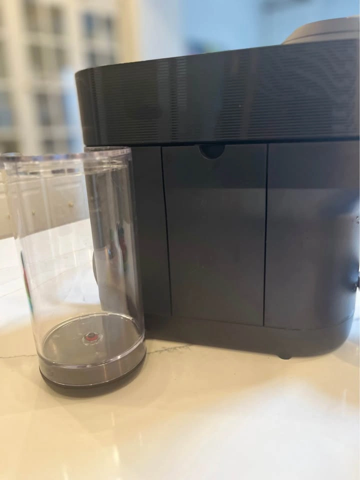 Compact One-Touch Nespresso Vertuo Pop+ plus bonus Storage Cube - photo 2