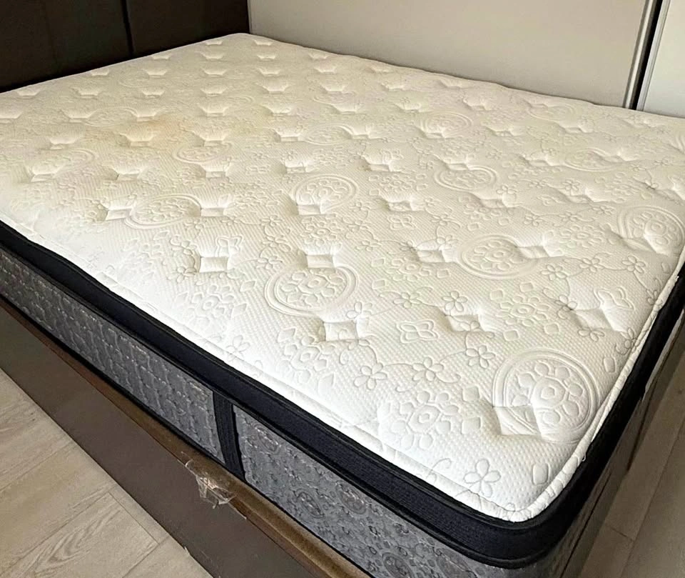 Kingsdown Elliot Queen Size Mattress – 60”
