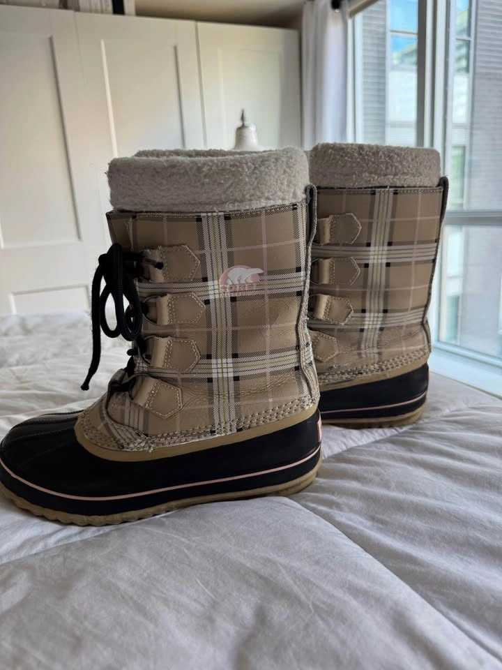 Ladies SOREL Waterproof Winter Boots Size 7 - photo 2