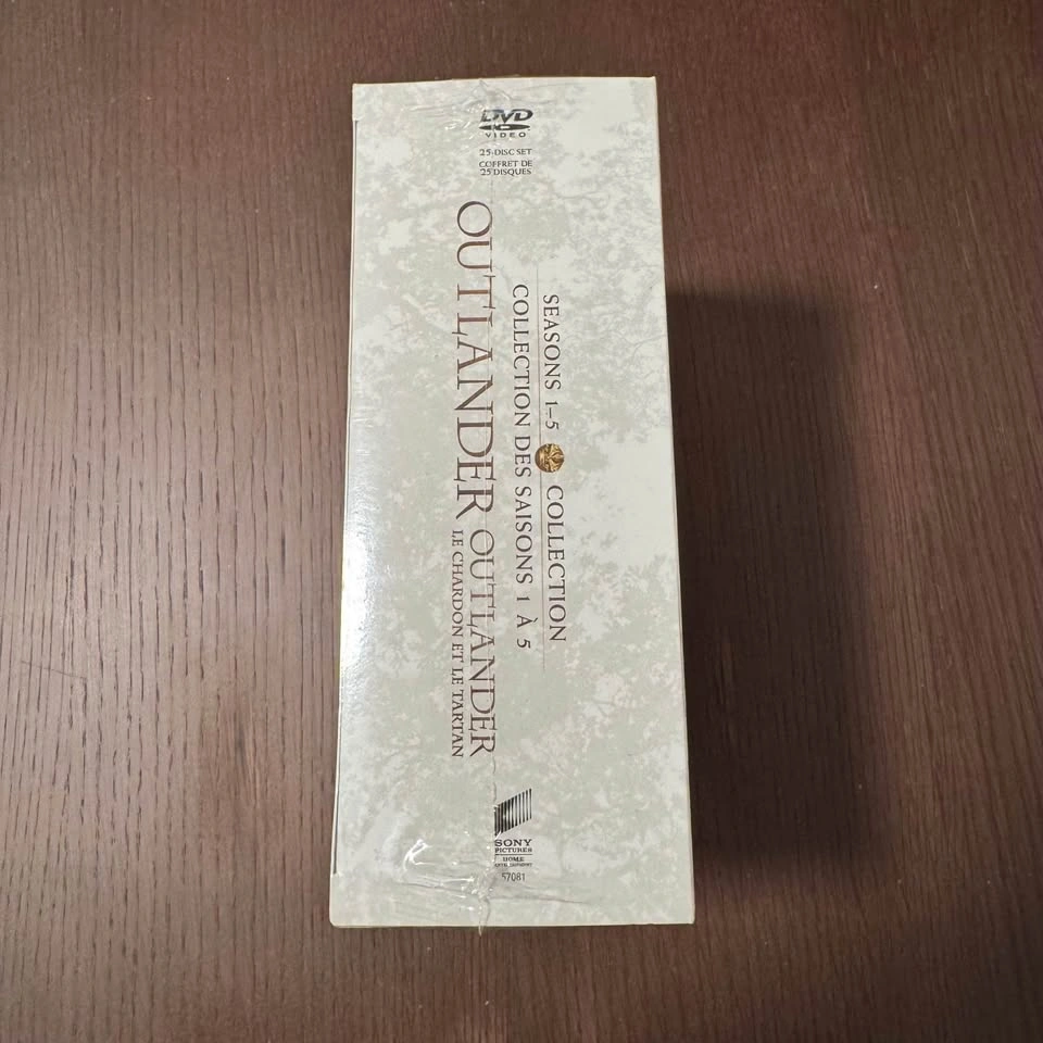 SEALED Outlander Seasons 1-5 Collection DVD Box Set 🏈 - photo 4