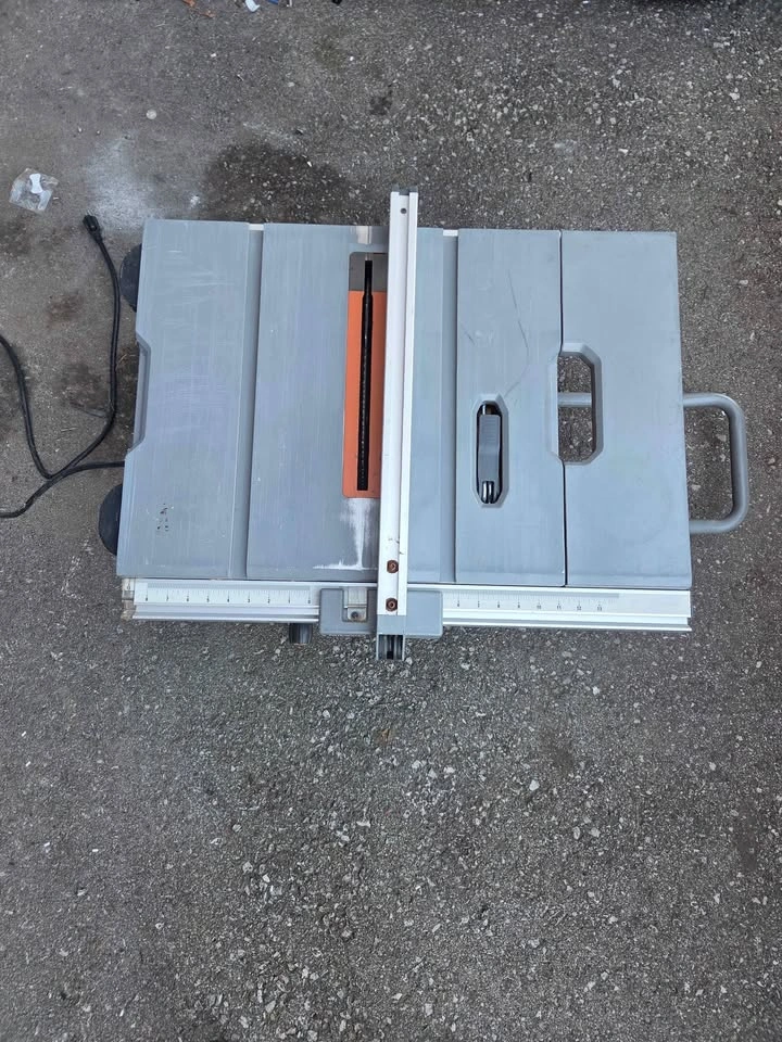 RIDGID 15 Amp 10-inch Table Saw R4518NS - photo 2