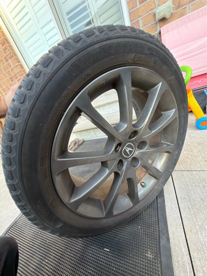 Set of 4 Michelin CrossClimate2 Tires on Acura Wheels 225/50R18 - photo 3