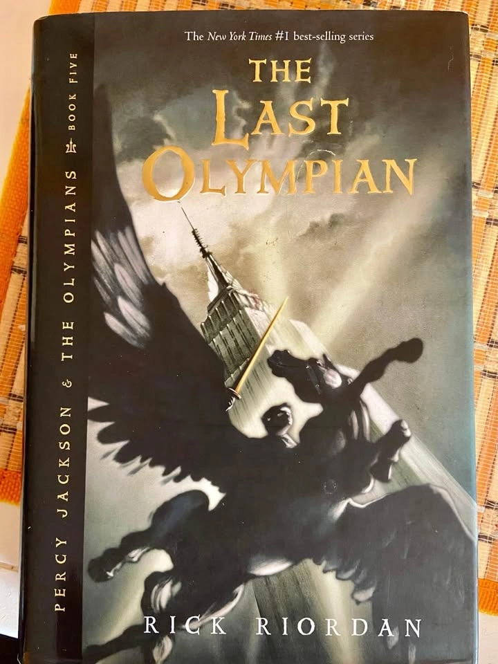 Percy Jackson & The Olympians Books 4 & 5 by Rick Riordan - photo 2