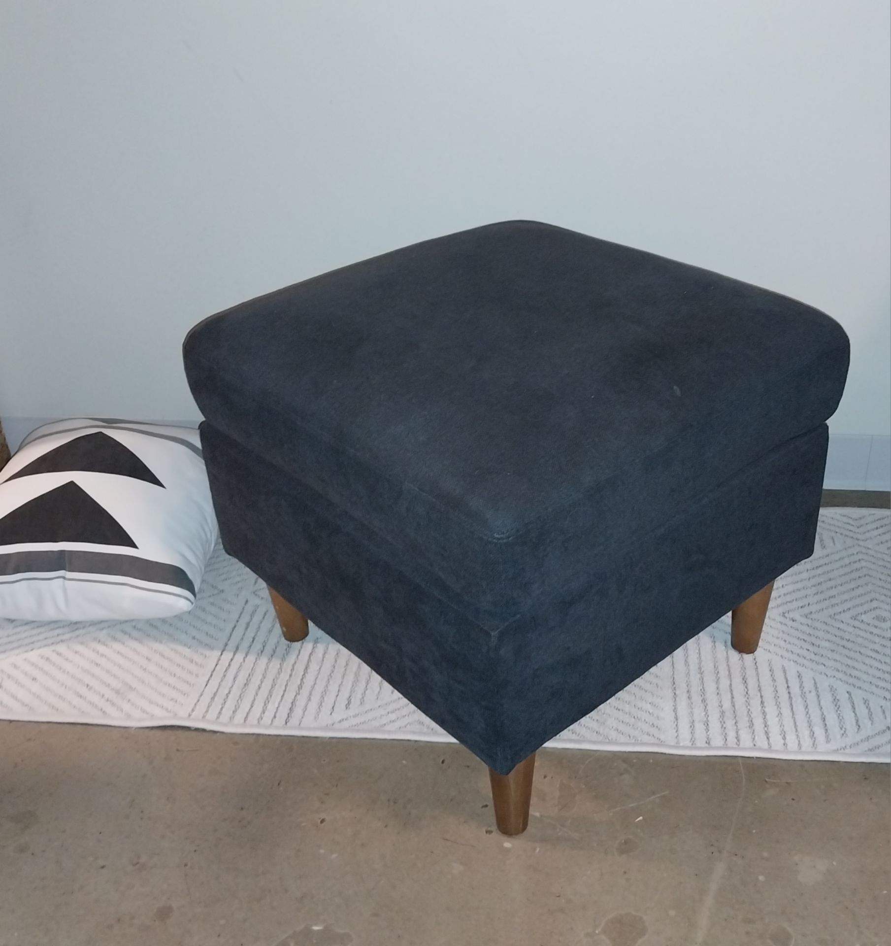 Dark Gray Ottoman – Like New - photo 5