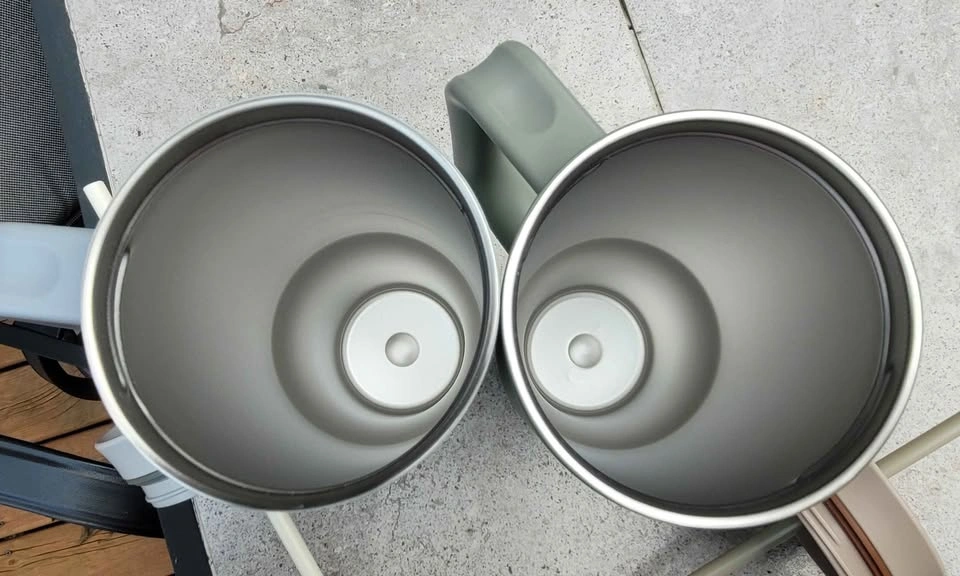Owala 24oz tumblers - photo 2