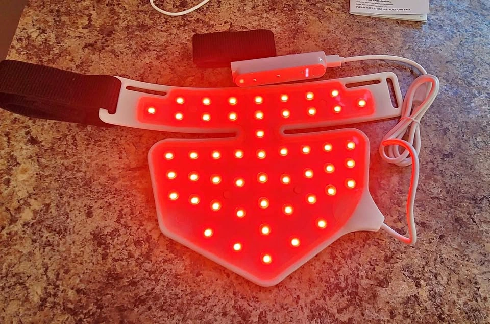 CurrentBody Skin LED Neck & Décolletage Mask