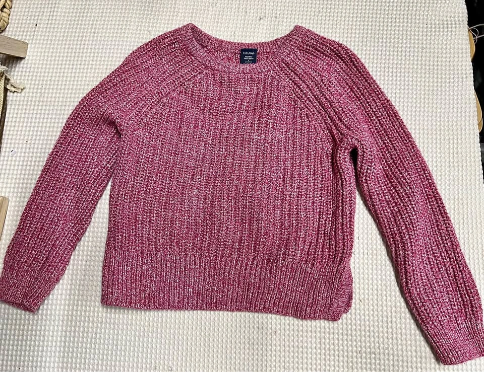 🏈 Baby Sweater