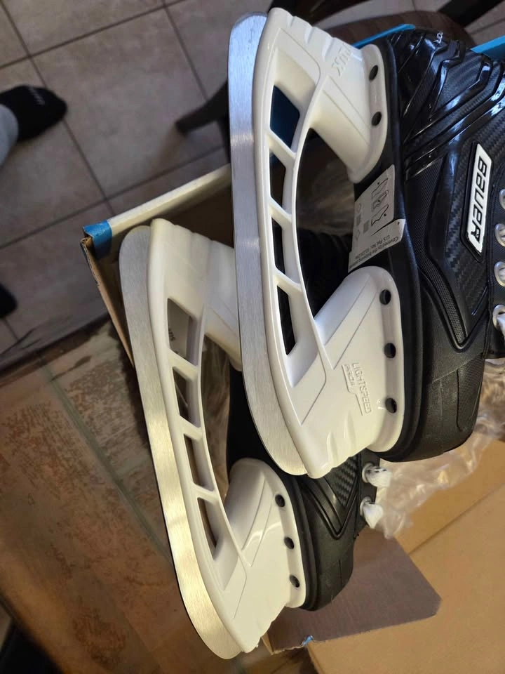 Bauer Vapor x250 Youth Size 2 US Size 3 - photo 2