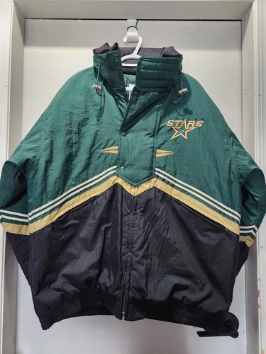 RARE Vintage 90s Logo Athletic Dallas Stars NHL Puffer Jacket 🏈
