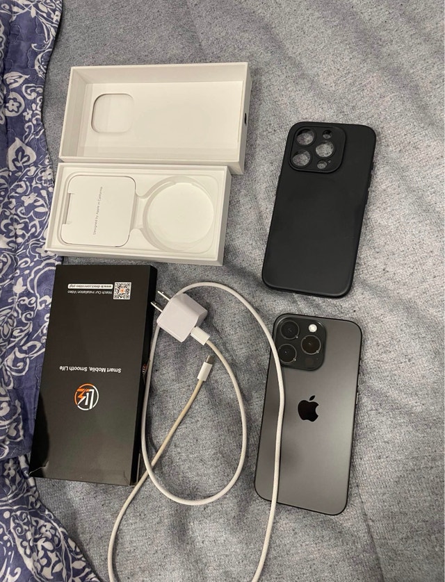 iPhone 15 Pro 128GB – Excellent Condition FIRM PRICE