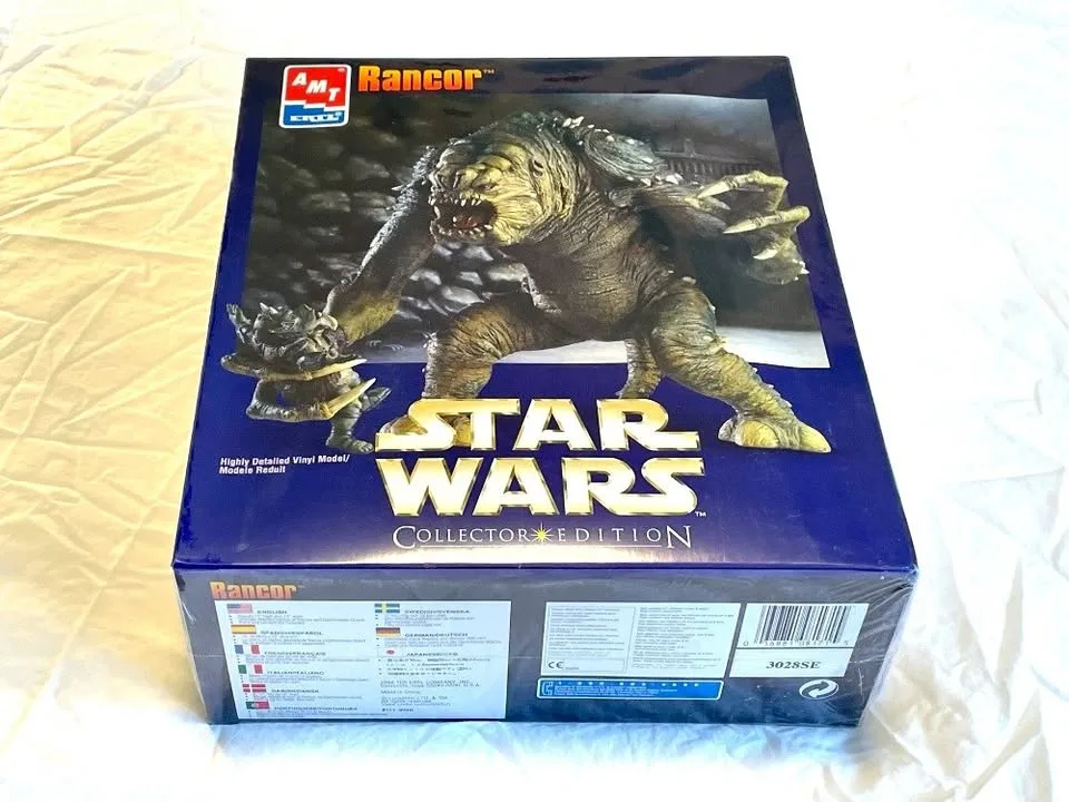 Star Wars RANCOR MONSTER Collector Edition Model Kit thumbnail