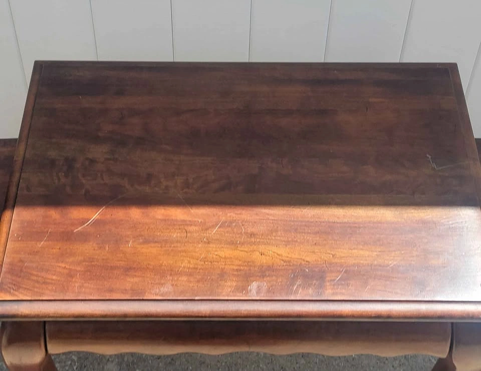 Like NEW! Vintage Queen Anne side table/tea table $225 - photo 3