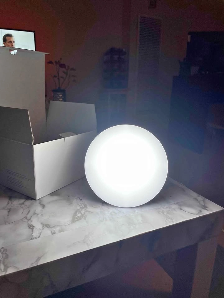 LED therapy lamp
