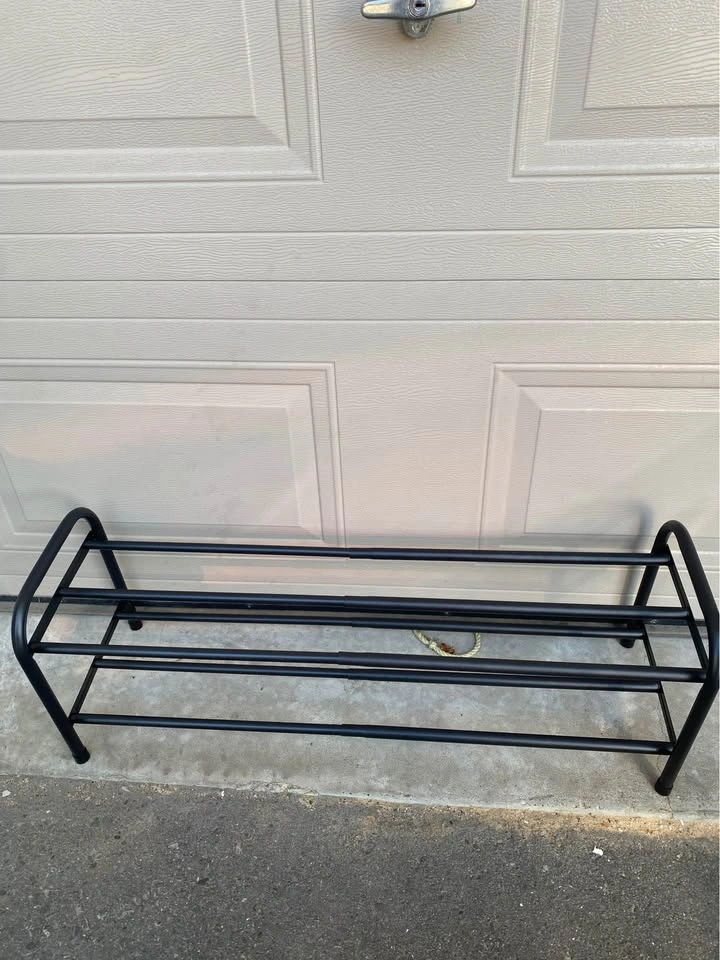 Expandable 2-Tier Shoe Rack | Black