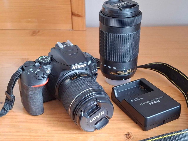 Practically new Nikon D3500 with 2 lenses