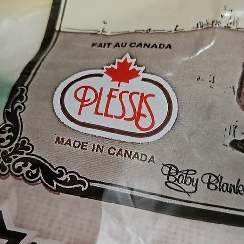 Vintage baby blanket gender neutral made by Plessis - photo 2