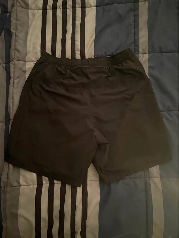 North Face Shorts - photo 2
