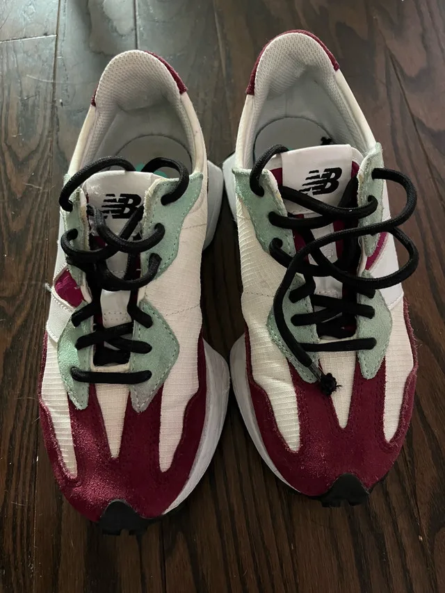 New Balance 327 Burgundy/White/Green Women's Sneakers image indicator(2)