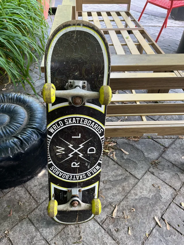 WRLD Skateboards Skateboard thumbnail