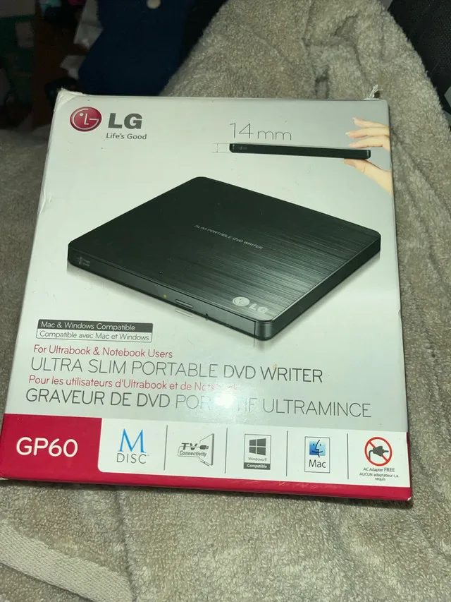 LG GP60 Ultra Slim Portable DVD Writer thumbnail