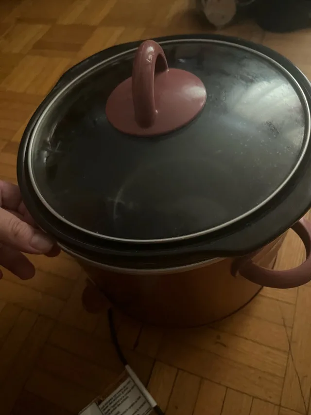 Slow Cooker thumbnail