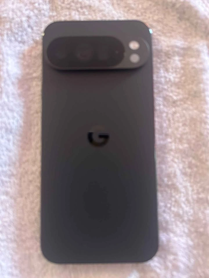 Google Pixel 10 Pro XL Obsidian Black 1 TB - photo 3