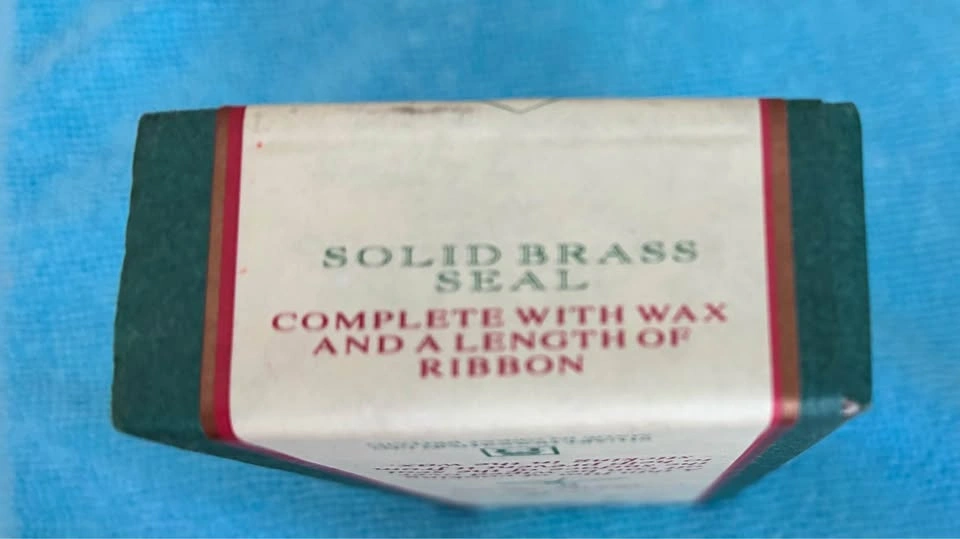 Vintage Stuart Houghton Brass Wax Seal Set – Christmas Edition - photo 5