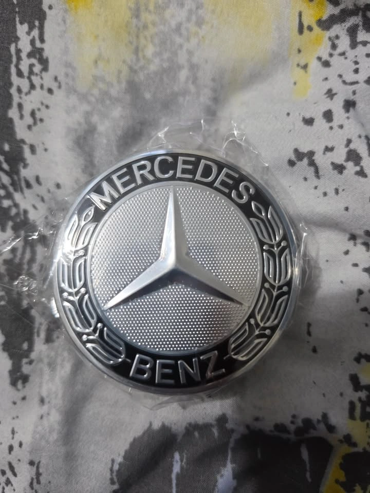 Mercedes-Benz 75mm Wheel Center Cap Hub Emblem Set of 4 🏈 - photo 2