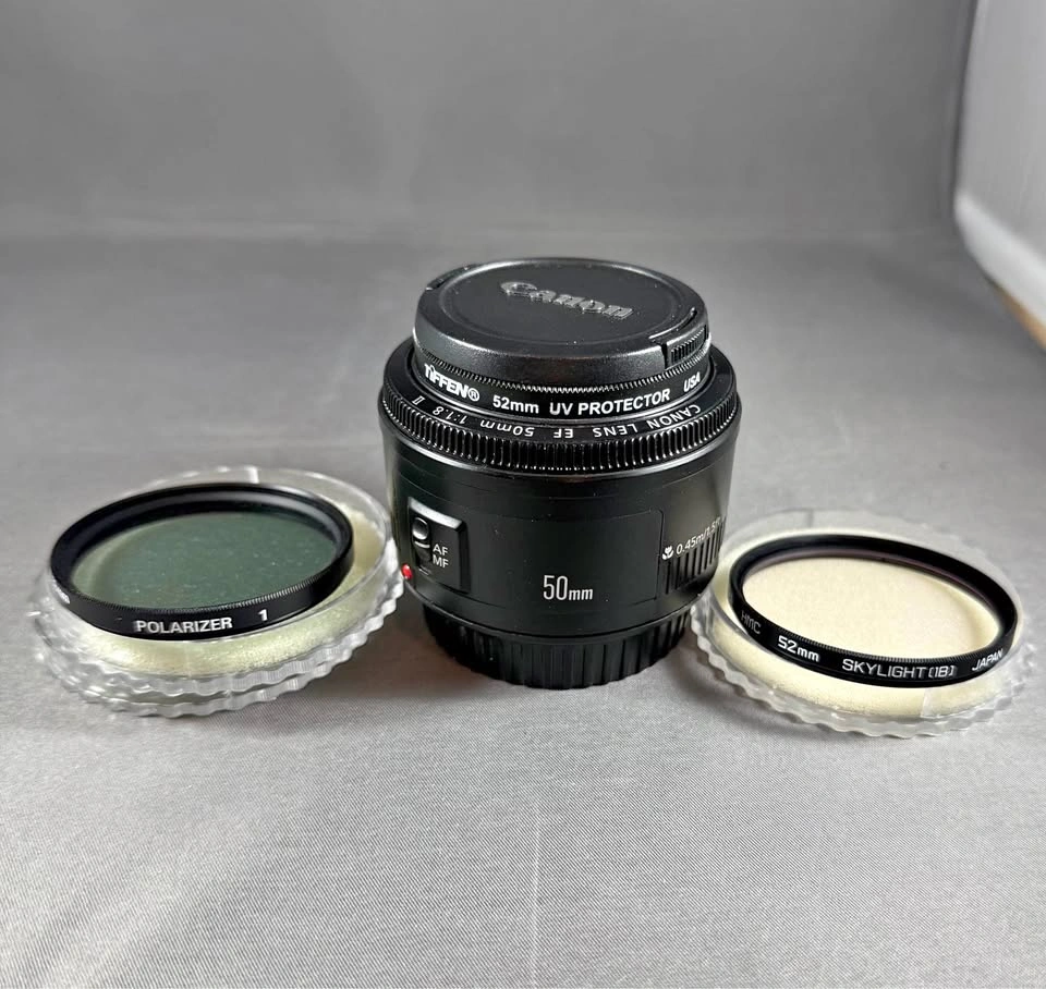 Canon EF 50mm f/1.8 II Lens with Polarizing and Skylite Filters