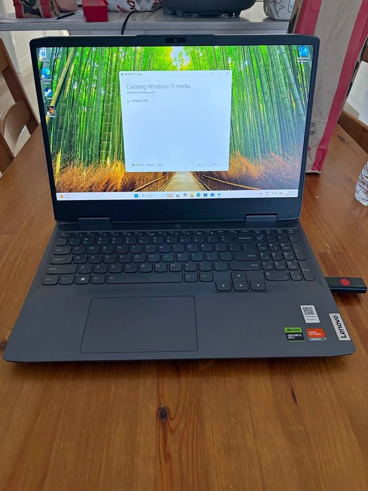 Lenovo LOQ Gaming Laptop – Ryzen 7 7840HS / RTX 4050 / 144Hz