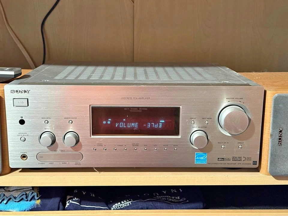 Sony STR-DA2100ES 7.1 Channel Receiver
