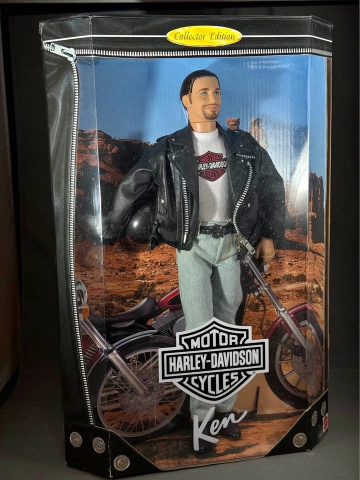 Barbie Harley Davidson. Mint never opened. 1998.