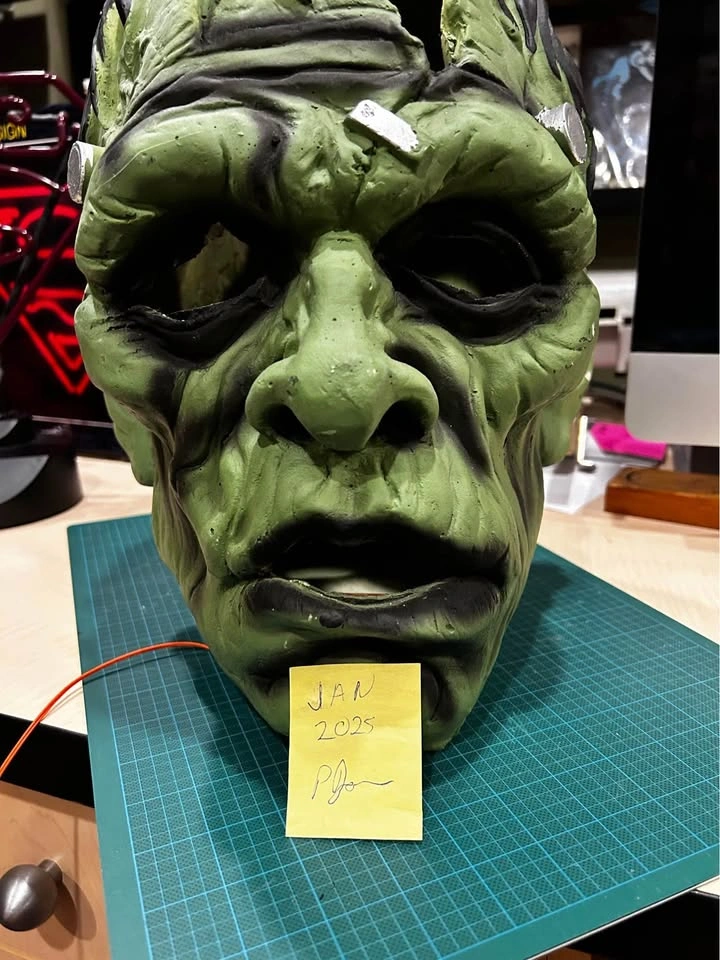 Frankenstein Ceramic Head. Hand Painted. 13” tall. Lights up. - photo 2