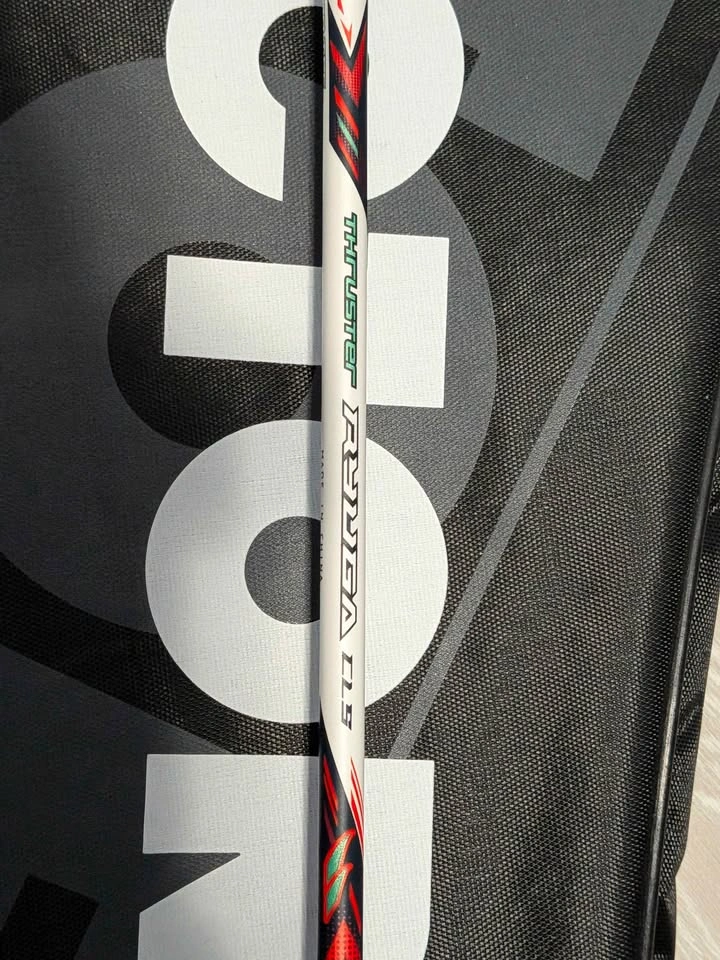 Victor Thruster Ryuga CLS (White/Orange) - photo 5