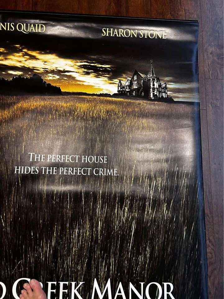Cold Creek Manor Vinyl Poster 4’ x 6’ Excellent Condition - photo 2