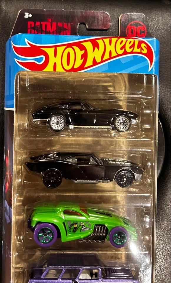 Hot Wheels The Batman 5-Pack - photo 3