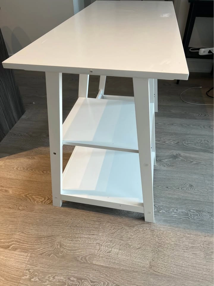 Safdie & Co. 44" White Computer Desk with 2 Shelves - photo 3