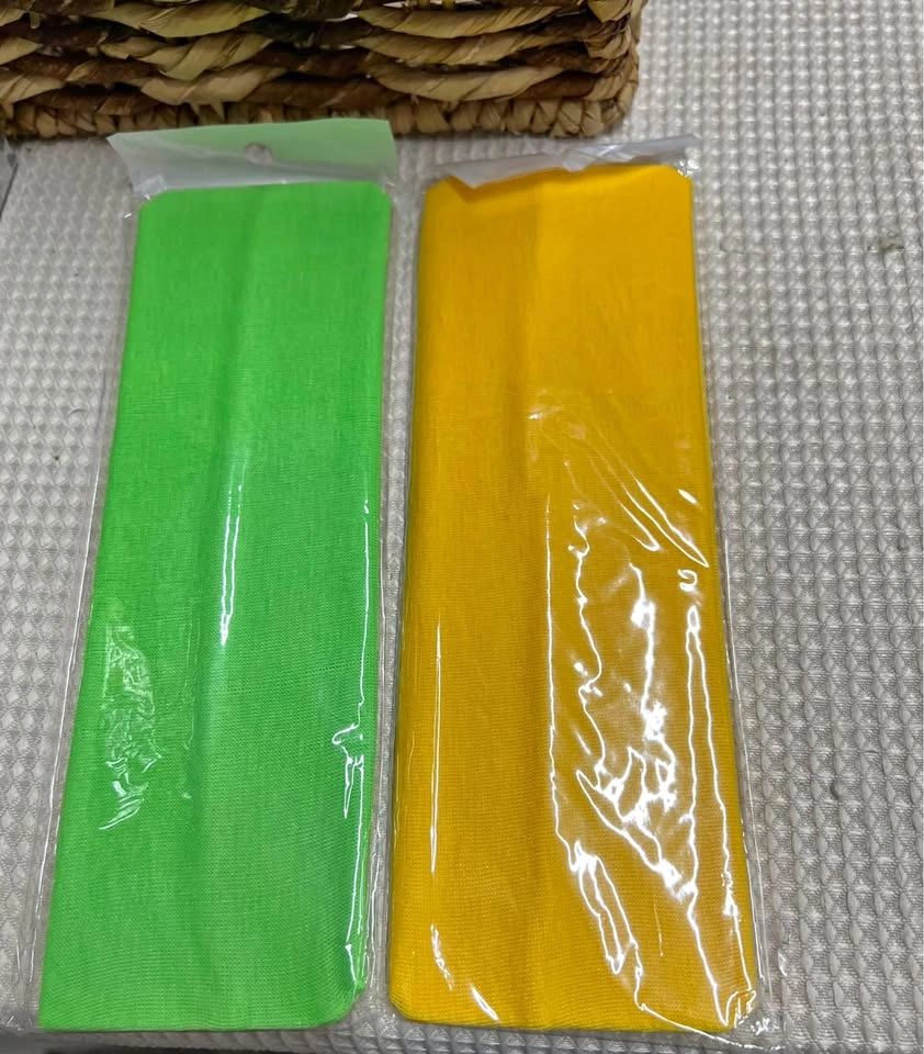 🏈 2 Headbands