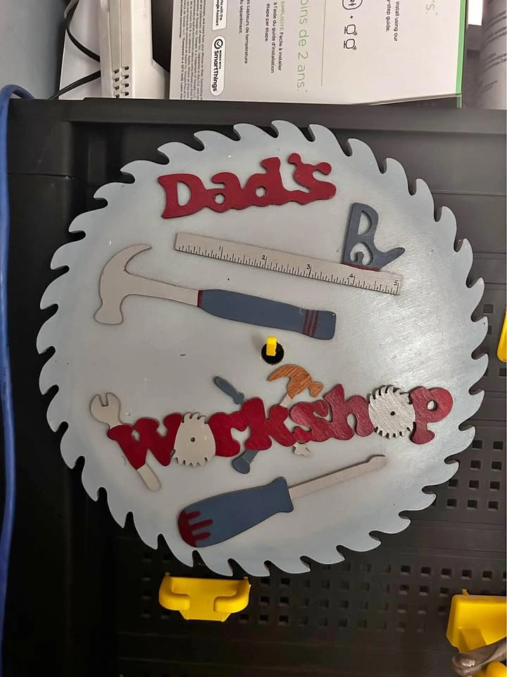 Workshop Saw Blade sign. 10.5” diameter. Vintage craft.