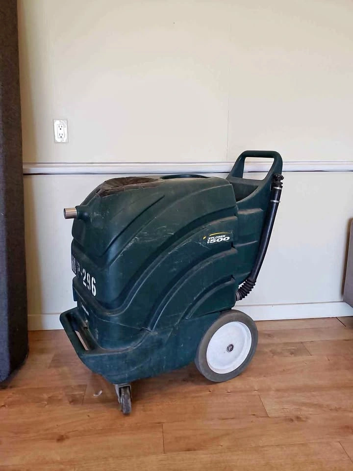 Nobles Carpet Extractor steam clean